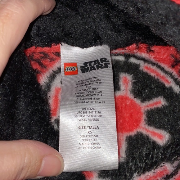 Boys StarWars Robe - Picture 2 of 2